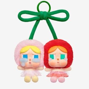 CRYBABY Crying For Love Series-Vinyl
Plush Hanging Card (Love You Cherry Much)